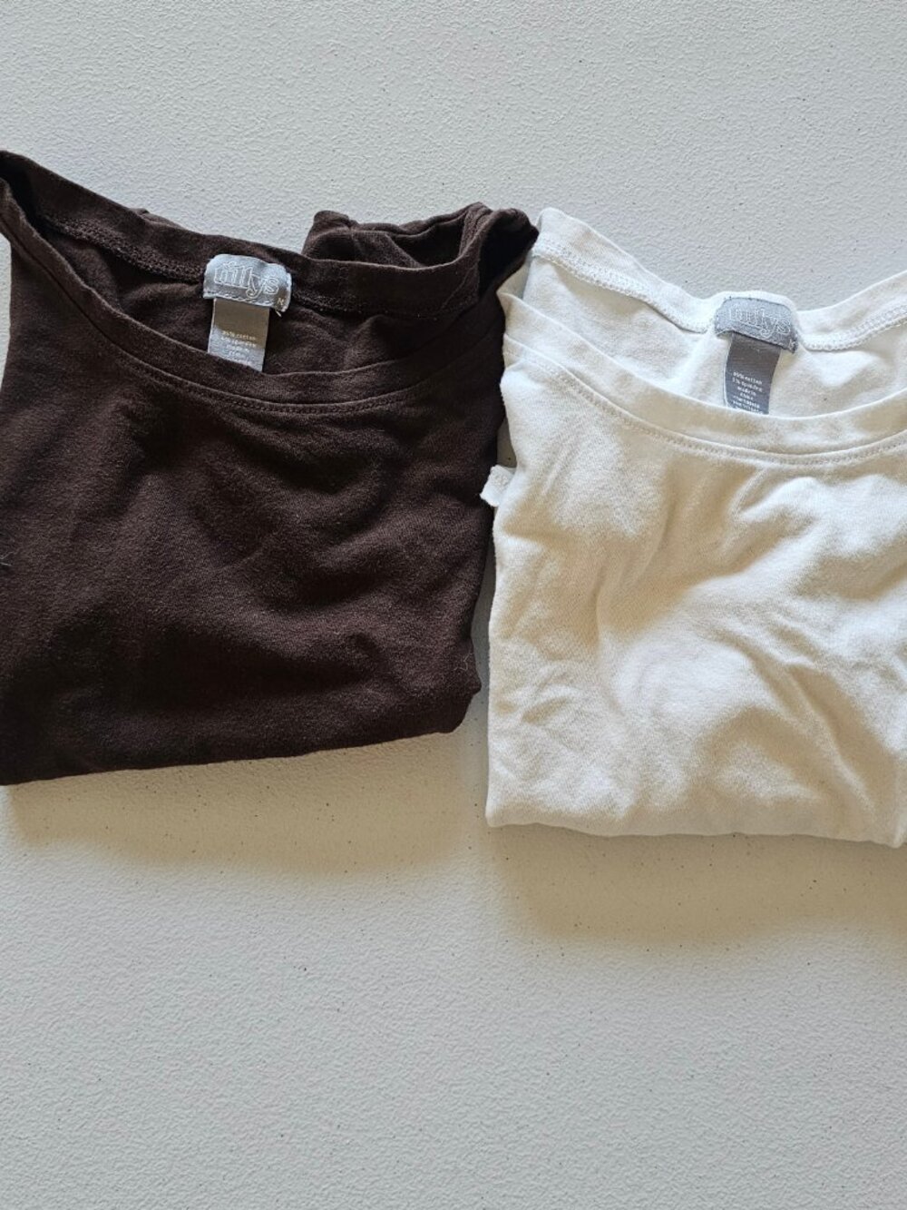 Tillys brand 2-pack T-shirt lot | both Size: M | white + Brown | cropped length - Picture 4 of 9